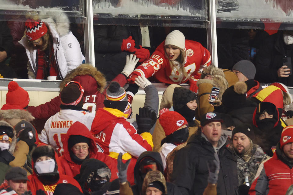 Taylor Swift el pasado 13 de enero en el juego de Miami Dolphins y Kansas City Chiefs. (Foto: Jamie Squire/Getty Images)