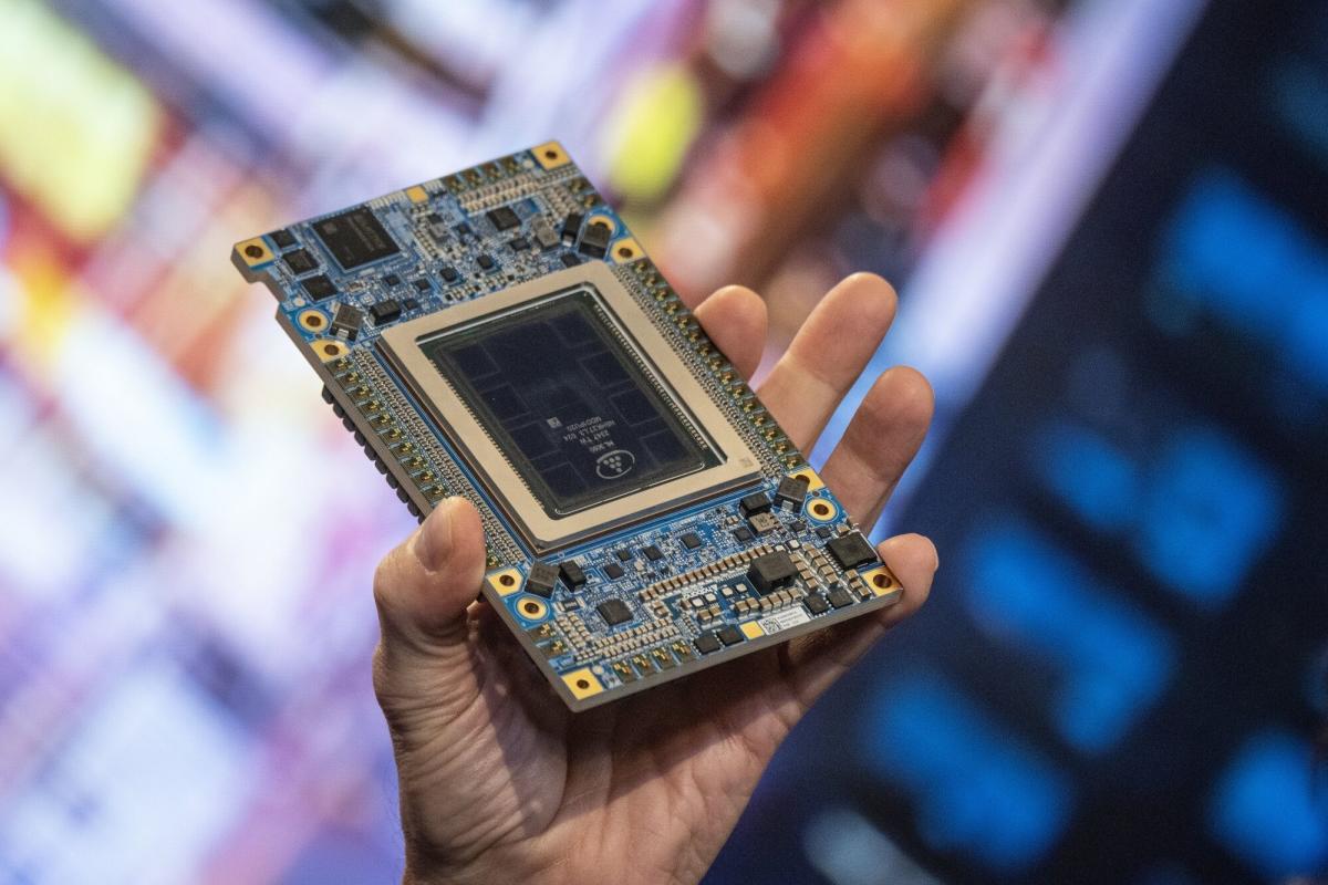 Apollo, KKR and Stonepeak plan to invest billions in Intel chip JV