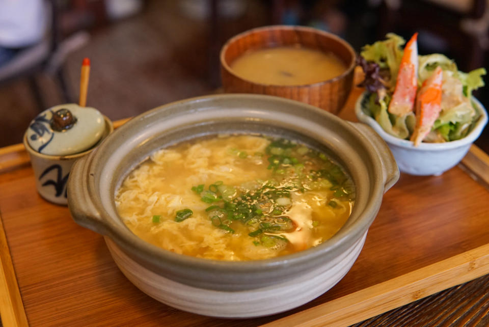 松葉蟹棒雜炊($76)是日本人在飲宴中最後的一道菜式