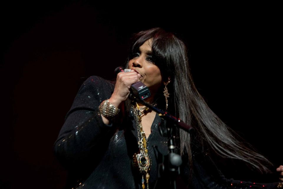 Vickie Winans closes the show by performing "How I Got Over" during a tribute to Aretha Franklin on June 9, 2017, at the Music Hall in Detroit as part of the Detroit Music weekend.