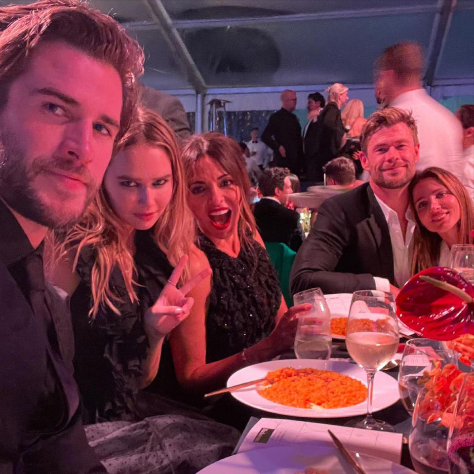 Liam Hemsworth goes Instagram official with girlfriend Gabriella Brooks (liamhemsworth/Instagram)