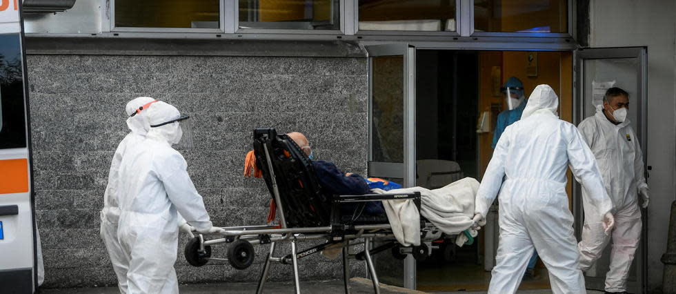 Dimanche, l'Italie comptait 34 279 personnes malades du Covid-19 et hospitalisées (illustration).
