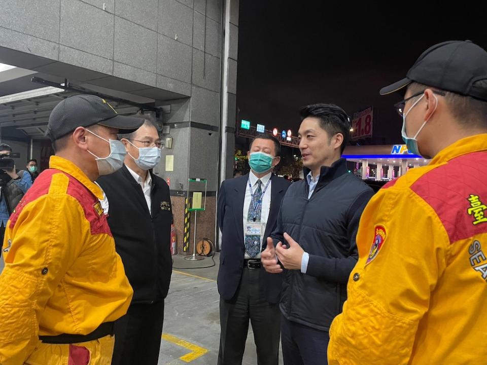 土耳其6日上午發生強震，台北市搜救隊準備組織出發赴土國救援，台北市長蔣萬安提早結束晚間行程，前往致意。（2）