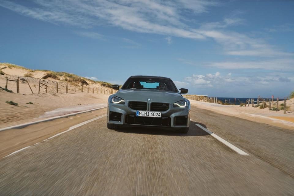 2025 bmw m2