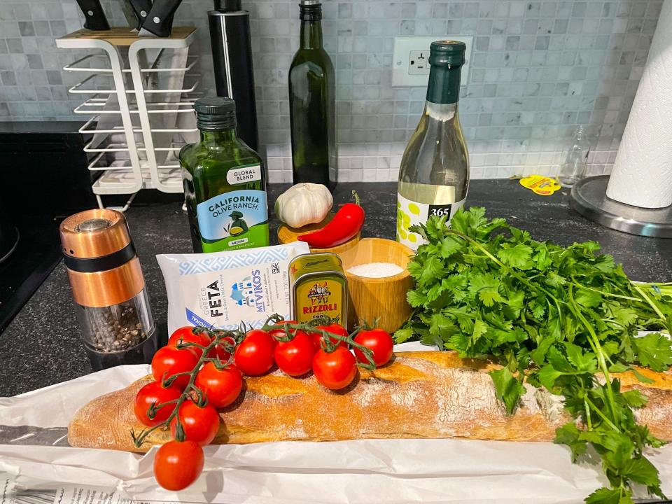 Florence Pugh garlic crostini