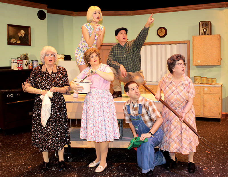 Circa’s “Church Basement Ladies in You Smell Barn” (the first full production back after COVID shutdowns) in March 2021 featured (L-R) Autumn O’Ryan, Erica Bigelow, Jennifer Poarch, Brad Hauskins, Thomas Besler, and Shelley Walljasper.