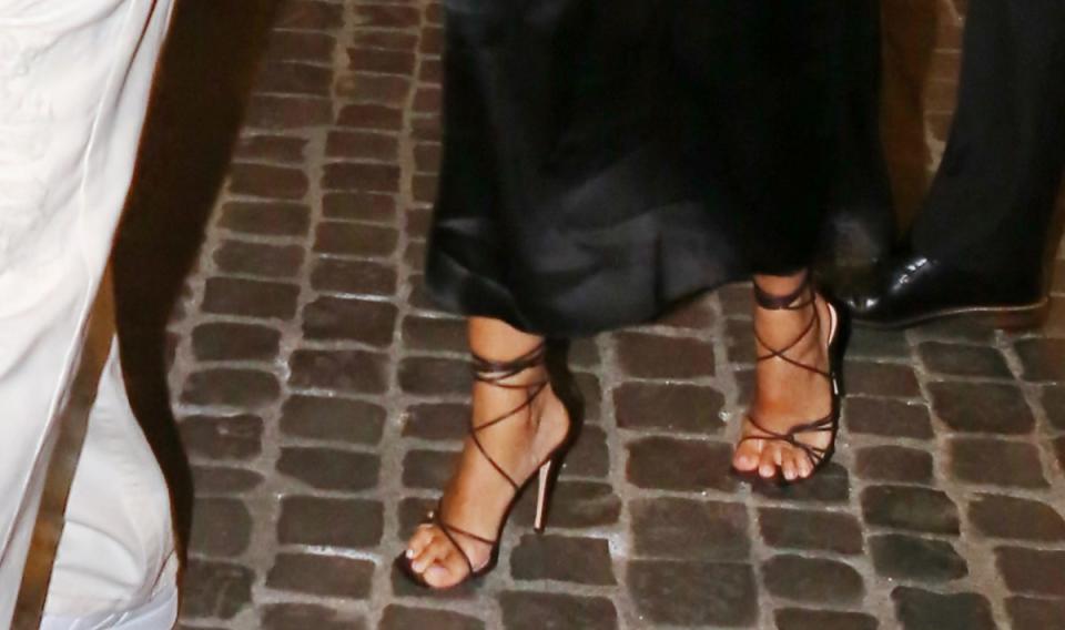 Yvette Prieto, Yvette Prieto shoe style, strappy black sandals, strappy high heel sandals, strappy pumps, stiletto sandals 