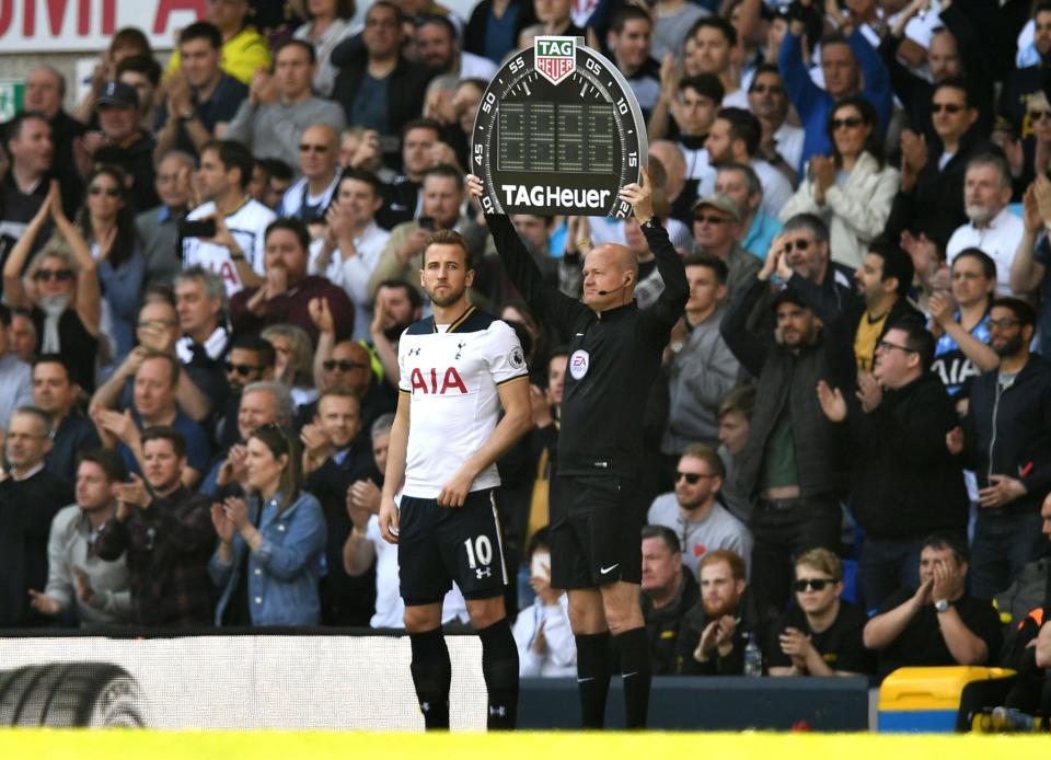 <p>Harry Kane awaits his return to action</p>