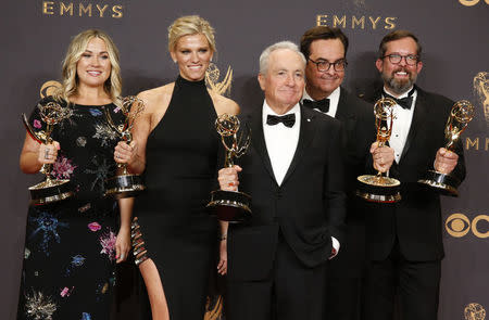 69th Primetime Emmy Awards – Photo Room – Los Angeles, California, U.S., 17/09/2017 - Lorne Michaels (C) and the SNL team accept the award for Outstanding Variety Sketch Series for "Saturday Night Live". REUTERS/Lucy Nicholson