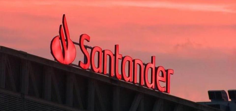 Berenberg y RBC mejoran a Banco Santander, pero siguen sin verlo por encima de 4 euros