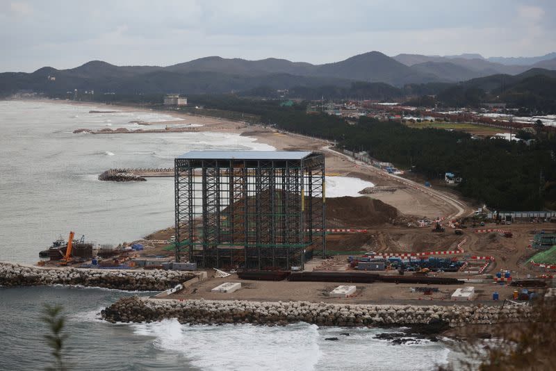 A factory to produce structures that are to be installed in the water off erosion-affected Maengbang beach is seen in Samcheok