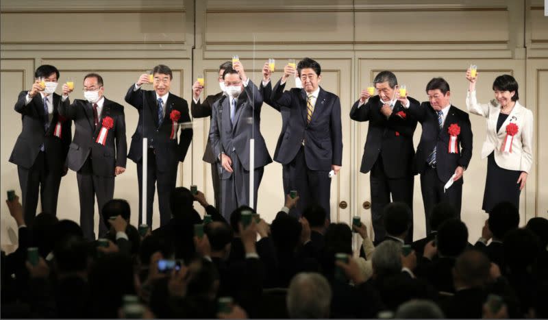 ▲日本前首相安倍晉三接任自民黨最大派系「清和會」會長。（圖／翻攝自時事通信社）