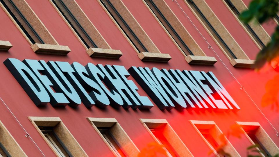 Deutsche Wohnen: Der operative Gewinn ging leicht um 1,6 Prozent auf gut 544 Millionen Euro zurück.