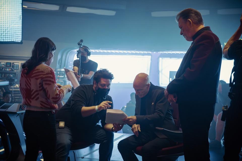 Terry Matalas, Patrick Stewart and Jonathan Frakes in Episode 304, Star Trek: Picard on Paramount+.  Photo Credit: Trae Patton/Paramount+. ©2021 Viacom, International Inc.  All Rights Reserved.