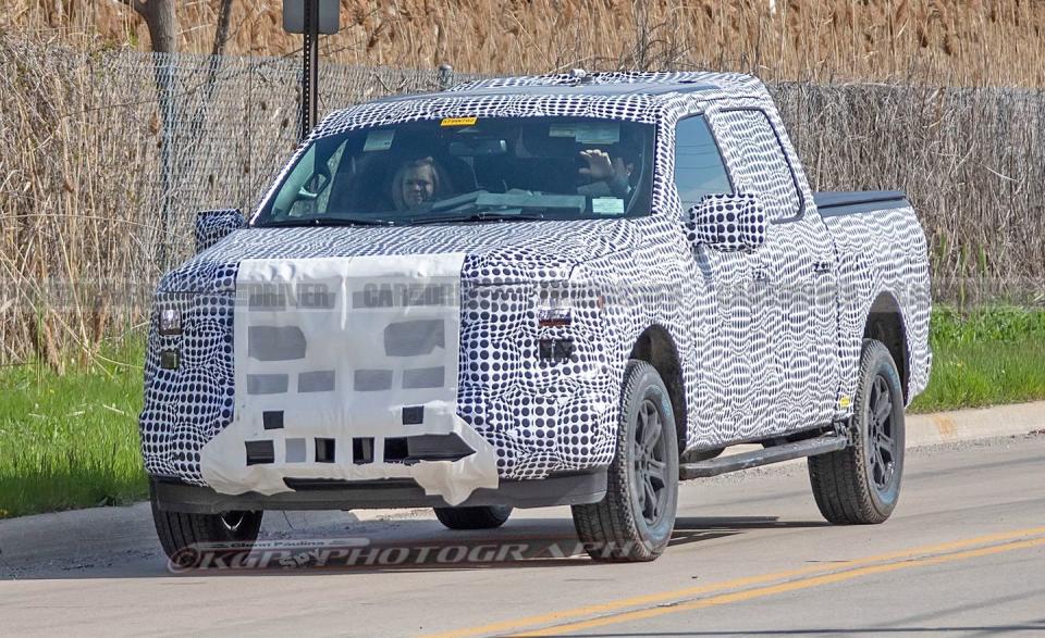 See 2021 Ford F-150 Spy Photos