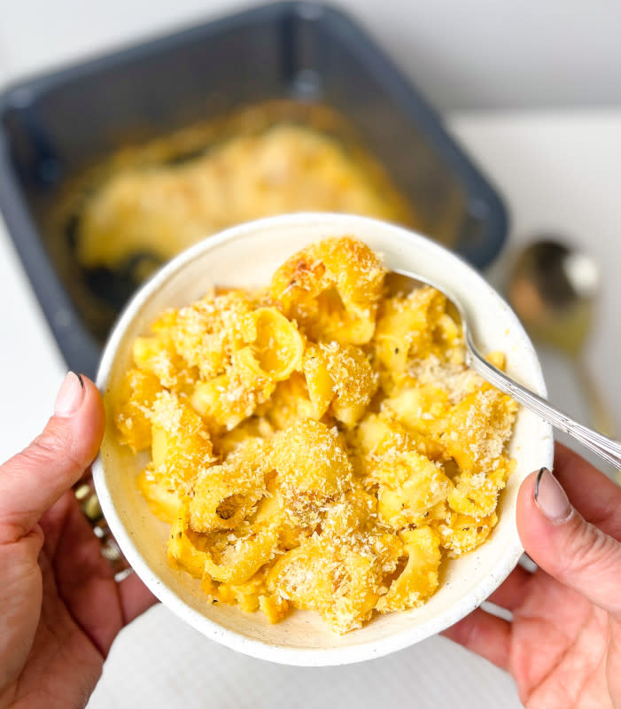 Bowl of air fryer mac and cheese<p>Courtesy of Jessica Wrubel</p>