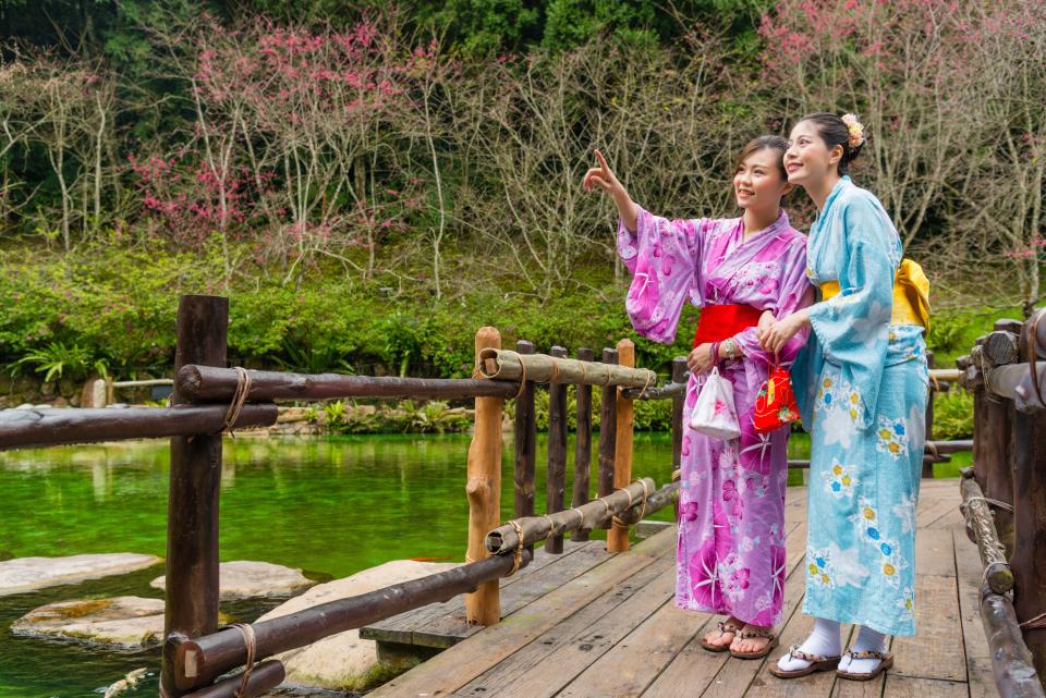 夏天在日本穿浴衣逛古都，別有一番風情。圖/123RF圖庫