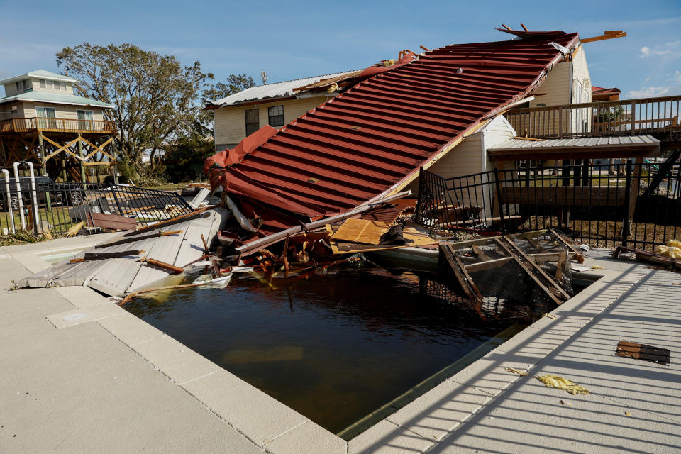 3級颶風伊達利亞（Idalia），8月30日席捲美國佛州，多地民宅毀損。圖片來源：REUTERS/Marco Bello