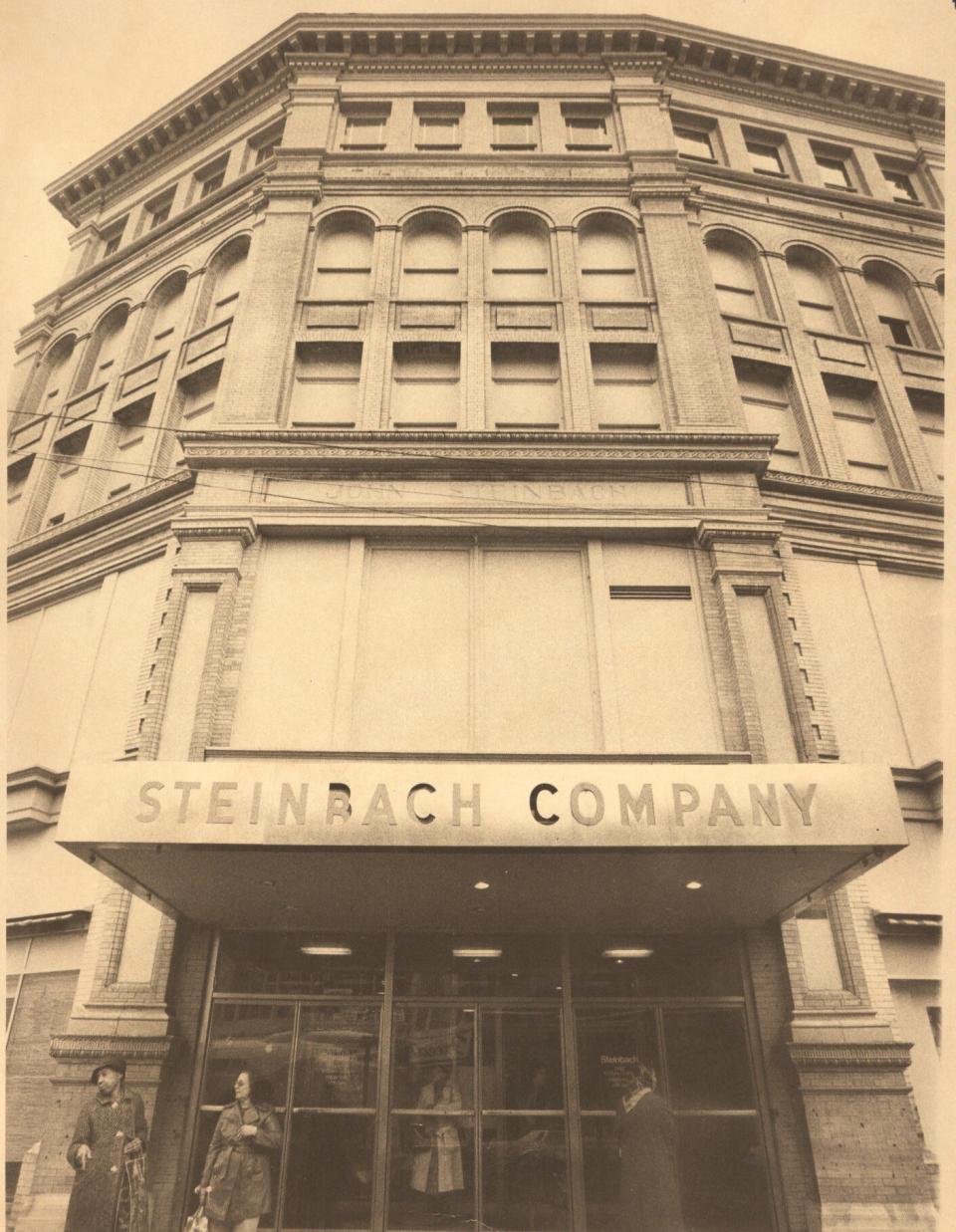 A couple of shoppers stand in front of the Asbury Park Steinbach store in April 1979, as the department store prepared to move to Seaview Square in Ocean Township. (Staff Photographer Bob Bielk)