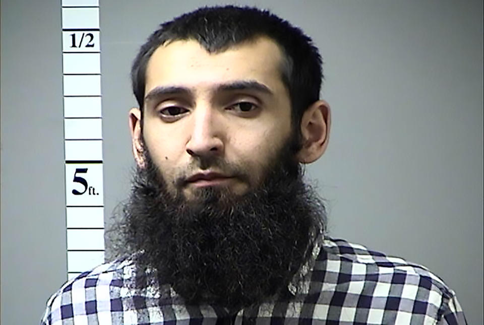 <p>This handout photograph obtained courtesy of the St. Charles County Dept. of Corrections in Missouri on Oct. 31, 2017 shows Sayfullah Habibullahevic Saipov, the suspected driver who killed eight people in New York on Oct. 31, 2017, mowing down cyclists and pedestrians, before striking a school bus in what officials branded a “cowardly act of terror.” (Photo: St. Charles County Dept. of Corrections/AFP/Getty Images) </p>