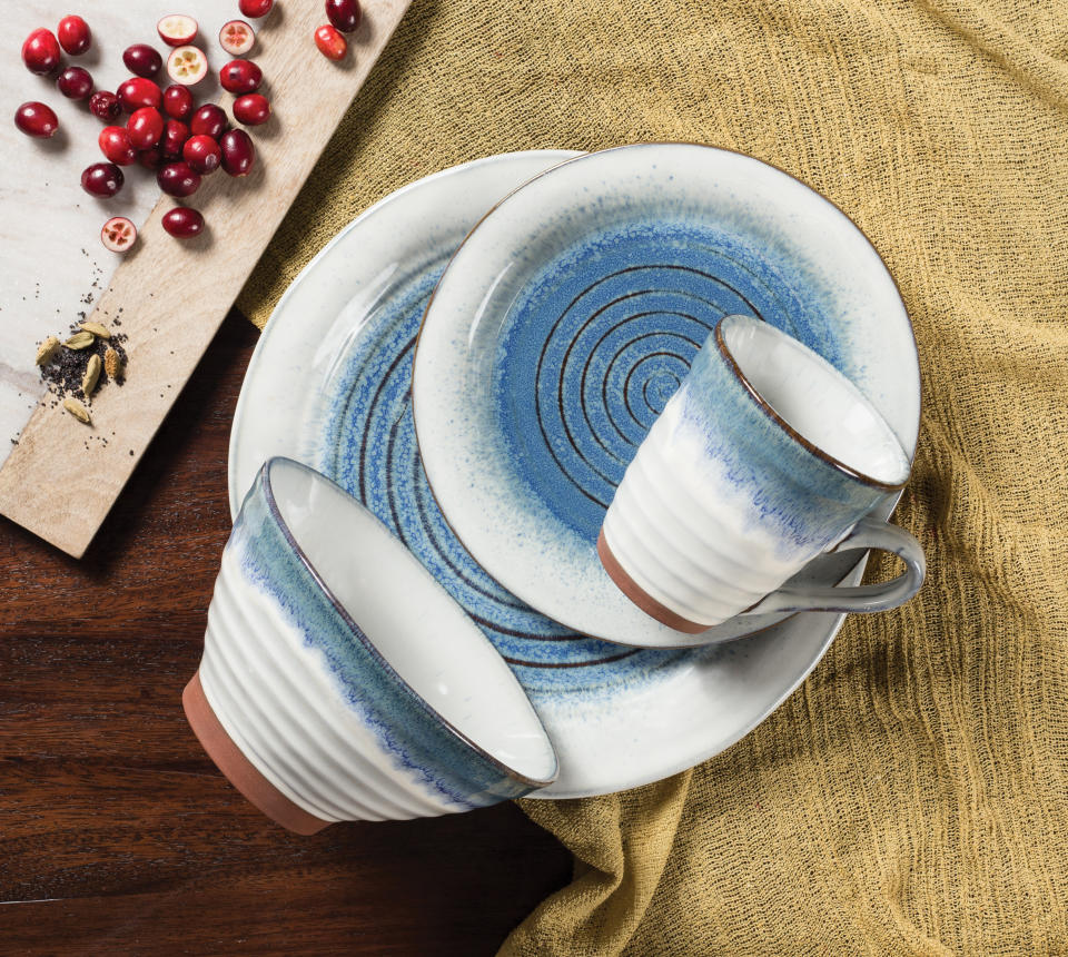 Sango Talia Dusk Blue 16 Piece Dinnerware Set (Photo: Walmart)