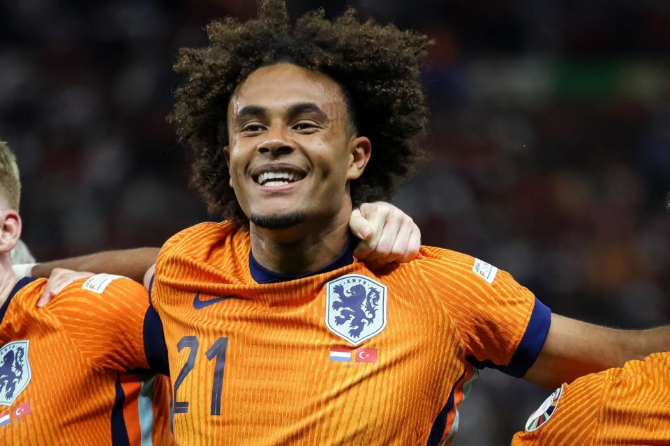 <span>Joshua Zirkzee celebrates the Netherlands’ victory on his international debut against Turkey in Saturday’s Euro 2024 quarter-final.</span><span>Photograph: Inaki Esnaola/Getty Images</span>