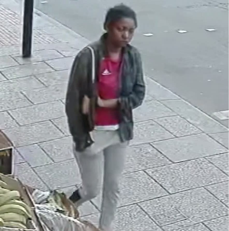 Handout CCTV image issued by Metropolitan Police of Owami Davies walking north on London Road, Croydon away from West Croydon about 1230 on Thursday July 7. The 24-year-old student nurse went missing after she left her family home on July 4 Issue date: Wednesday August 10, 2022.