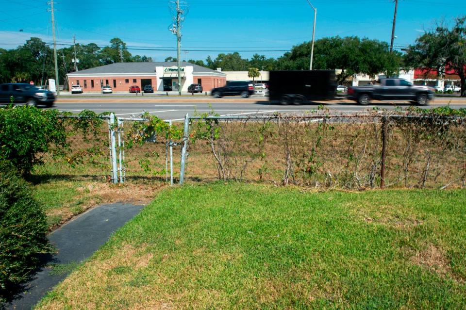 The back of Mary Gipson’s house faces busy U.S. 90, also known as Bienville Boulevard, in Ocean Springs on Tuesday, Sept. 26, 2023.