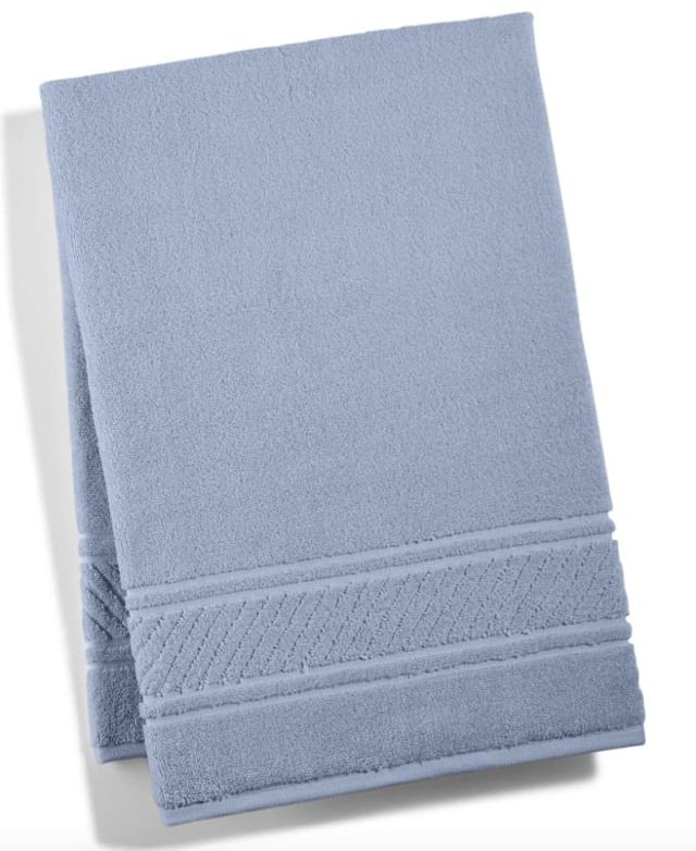 Shoppers Call These Best-Selling Towels 'Absorbent and Soft'—and Are 39% Off