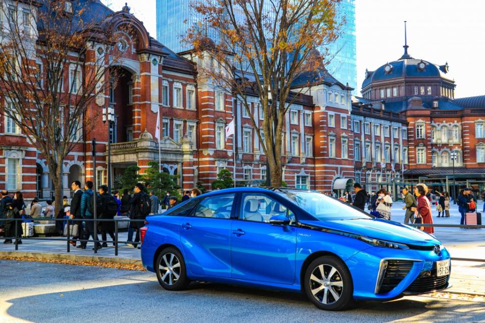 toyota-mirai