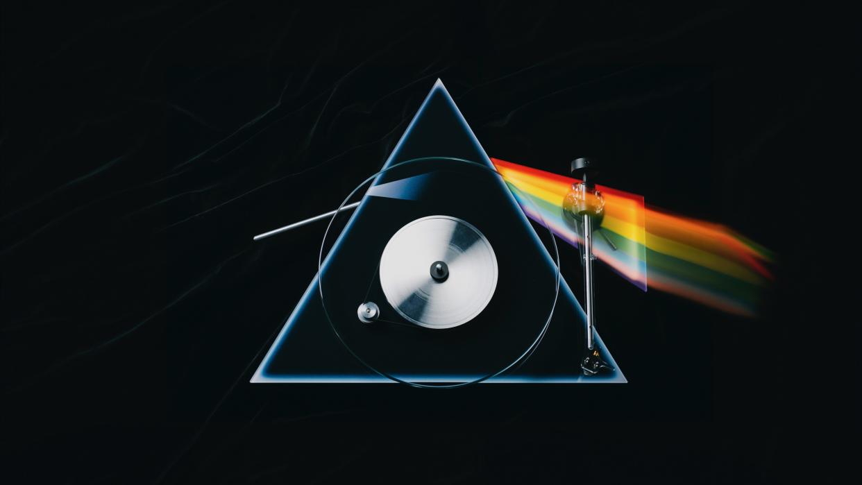  This Pink Floyd turntable won't leave you feeling comfortably numb. 