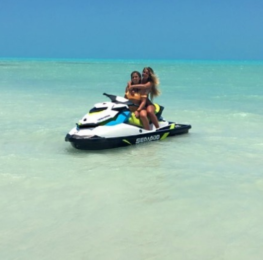 <p>Of course, Kim’s daughters, Ariana and Brielle, had to get in on the jet ski action. “My ride or dies,” she wrote. (Photo: <a rel="nofollow noopener" href="https://www.instagram.com/p/BVAk1u9hncz/" target="_blank" data-ylk="slk:Kim Zolciak-Biermann via Instagram;elm:context_link;itc:0;sec:content-canvas" class="link ">Kim Zolciak-Biermann via Instagram</a>) </p>