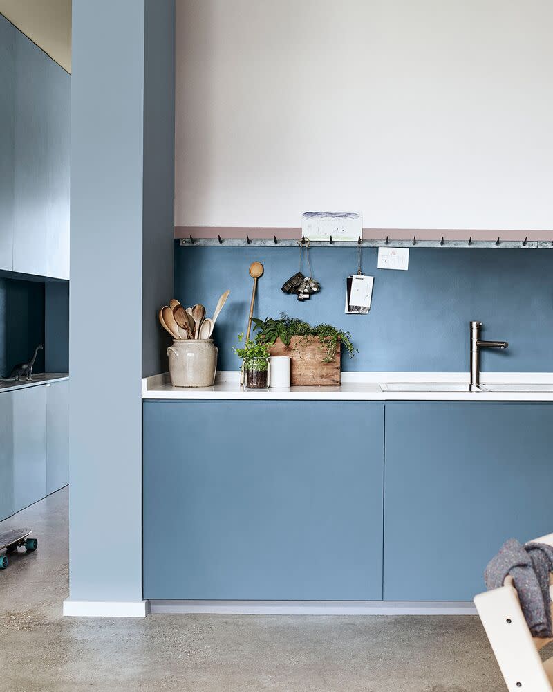 <p>Adding a texture to your pastels gives them a wonderful plaster effect – used most commonly with pinks, but also super effective with blues as shown here. </p><p>Pictured: <a href="https://www.dulux.co.uk/en/colour-details/blissful-blue" rel="nofollow noopener" target="_blank" data-ylk="slk:Blissful Blue at Dulux;elm:context_link;itc:0;sec:content-canvas" class="link ">Blissful Blue at Dulux </a></p>