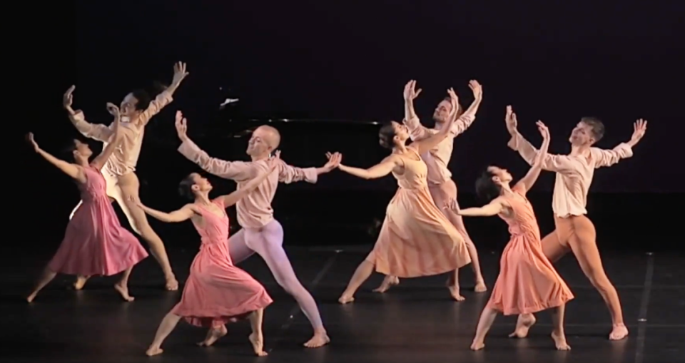Bailarines de Dance NOW! Miami y Limón Dance Company, en “The Waldstein Sonata”.