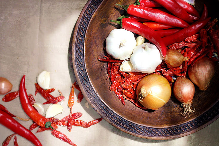 Aromatics and spices for homemade 'sambal.'