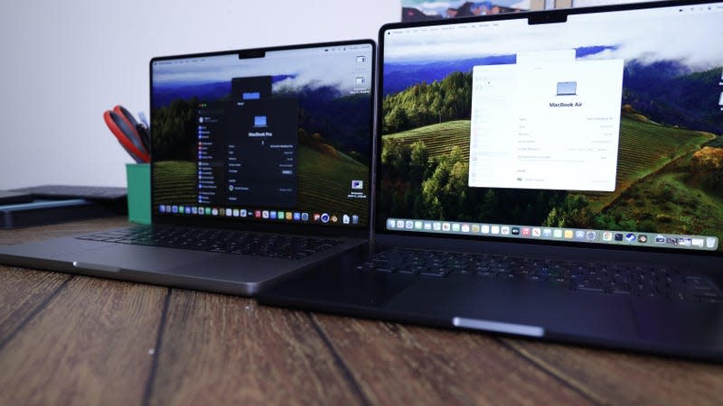 How much would you pay for a few more ports and a 14-inch screen? - Photo: Kyle Barr / Gizmodo
