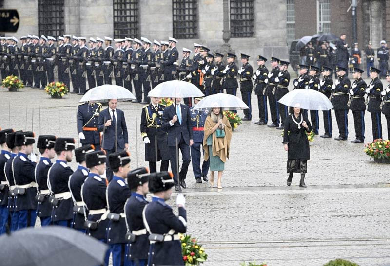 Reyes Felipe y Letizia 