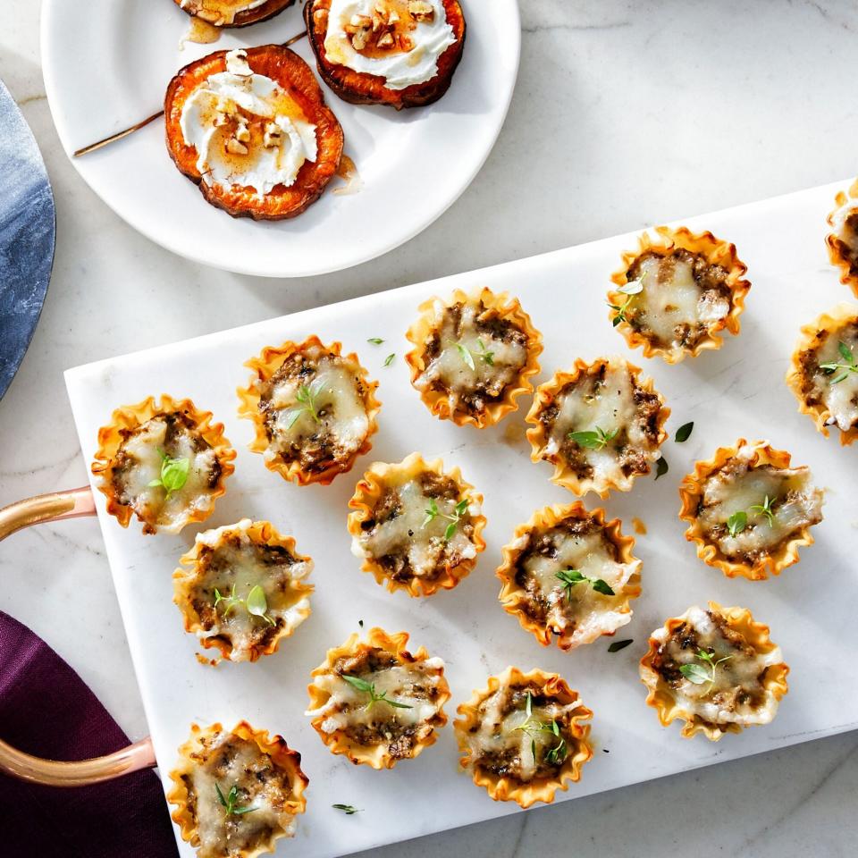 Mushroom-Stuffed Phyllo Cups