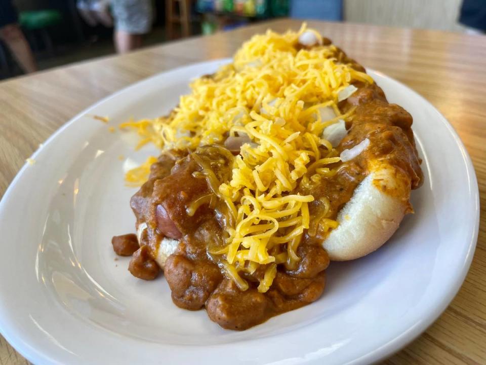 Parker’s Hot Dogs of Santa Cruz has been serving Roseville customers chili dogs since 1997.