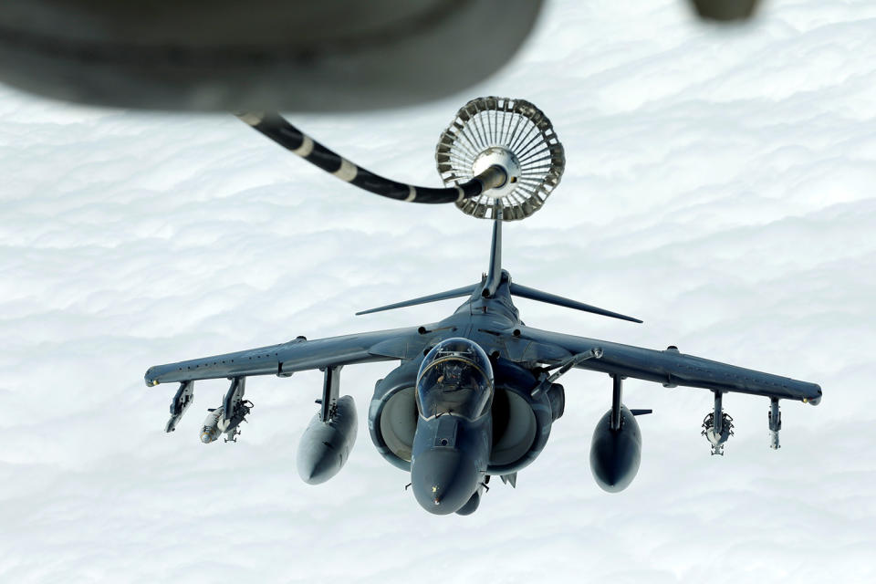 Refueling in mid-air