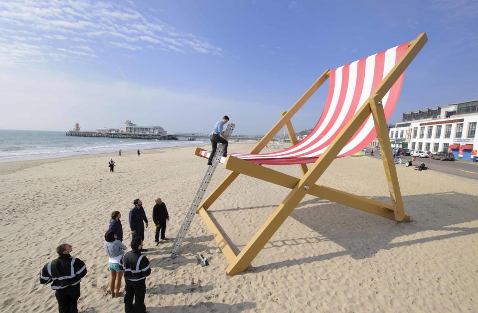 Deckchair 1