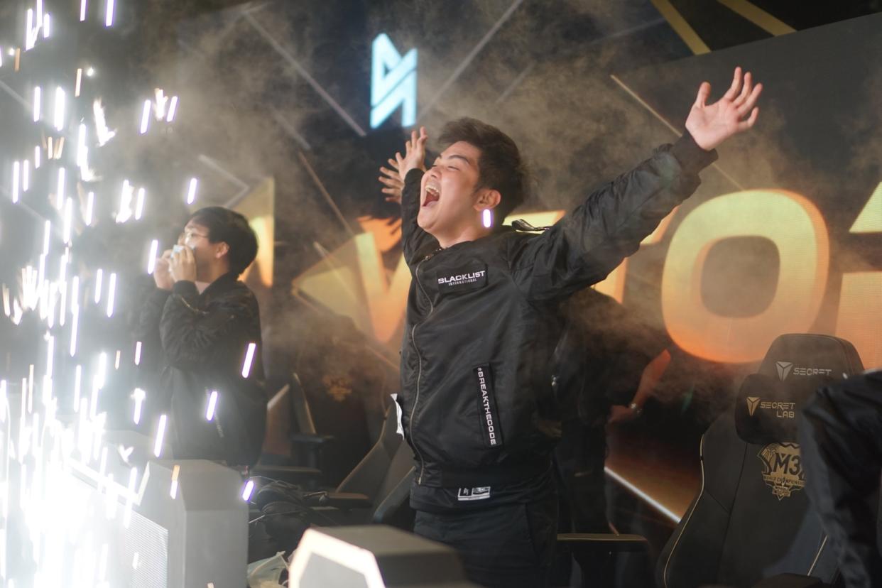 Blacklist International celebrate after their 3-0 sweep over RRQ Hoshi to continue their dominant lower bracket run at the M3 World Championship. (Photo: MLBB Esports/Moonton Games)