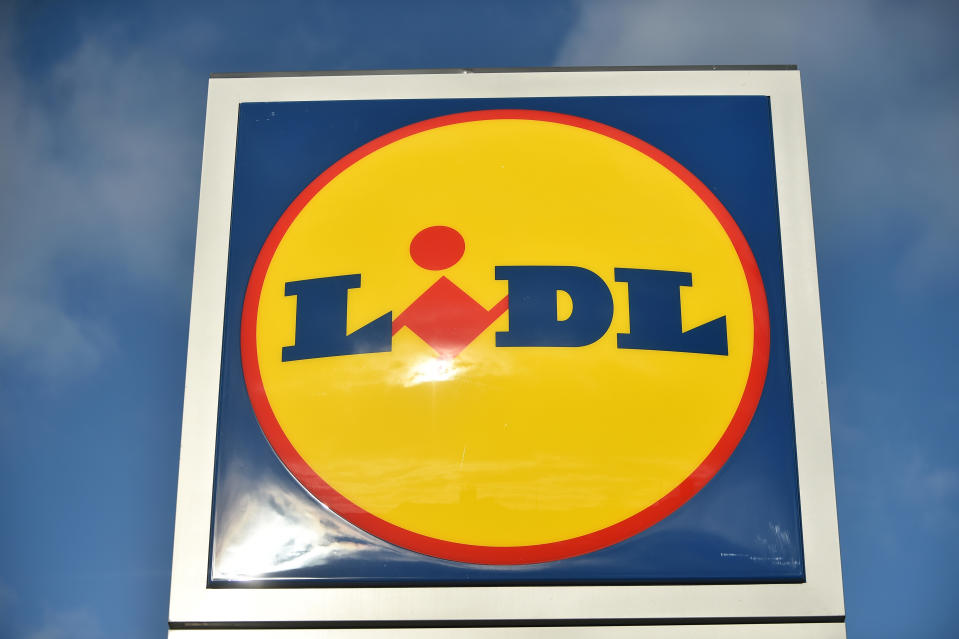 STOKE ON TRENT, ENGLAND - NOVEMBER 04: A general view of a Lidl logo which is displayed outside one of its stores on November 04, 2021 in Stoke on Trent, England . (Photo by Nathan Stirk/Getty Images)