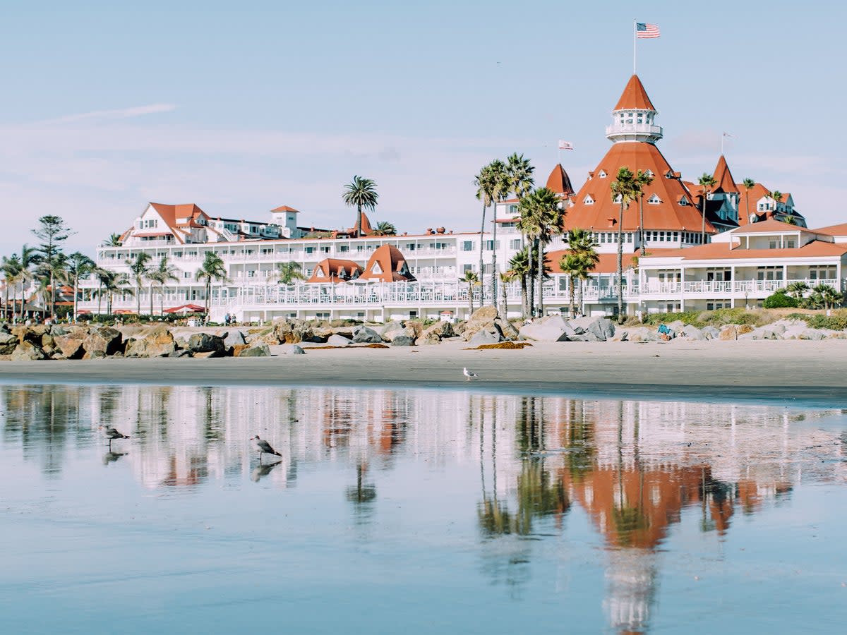  (Hotel Del Coronado)