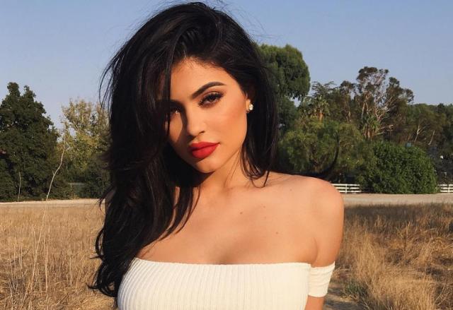 Kylie Jenner Shoots Down Boob Job Rumors