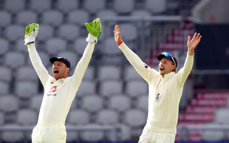 England's Jos Buttler (left) and Joe Root - Ahead of England's second Test against Pakistan, all eyes are on how Joe Root will cope without 'huge loss' Ben Stokes - PA