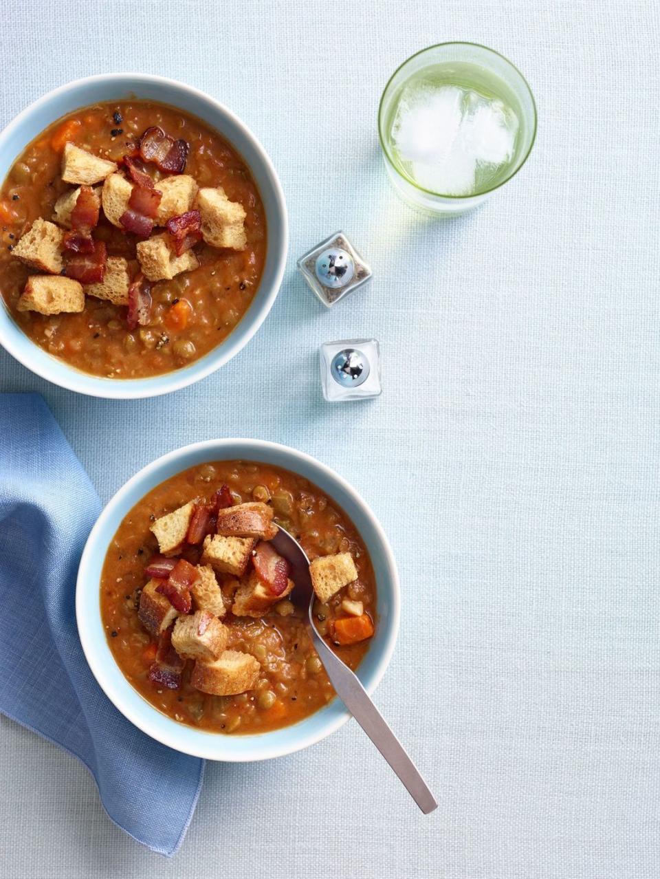 split pea and tomato soup with bacon