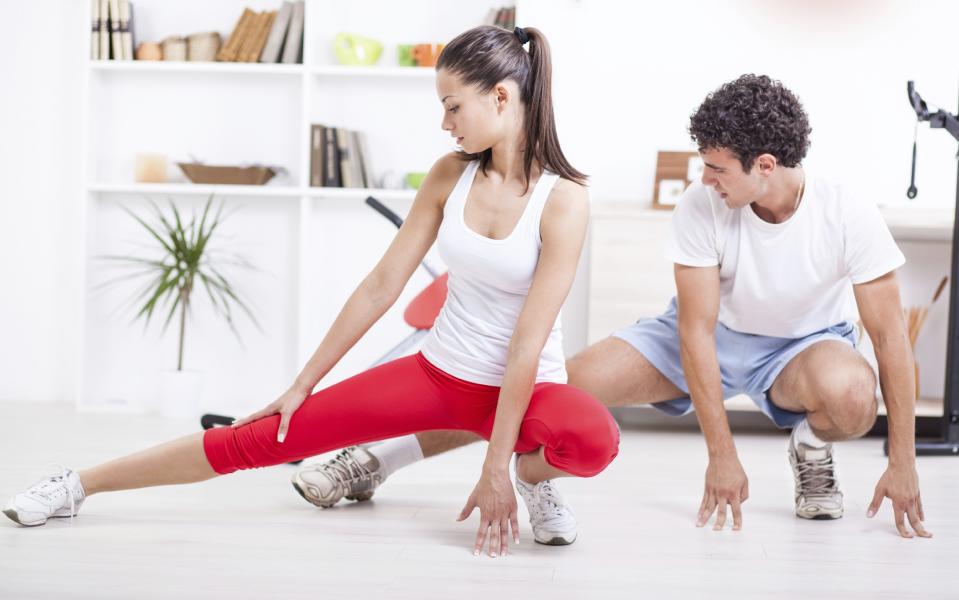 couples working out