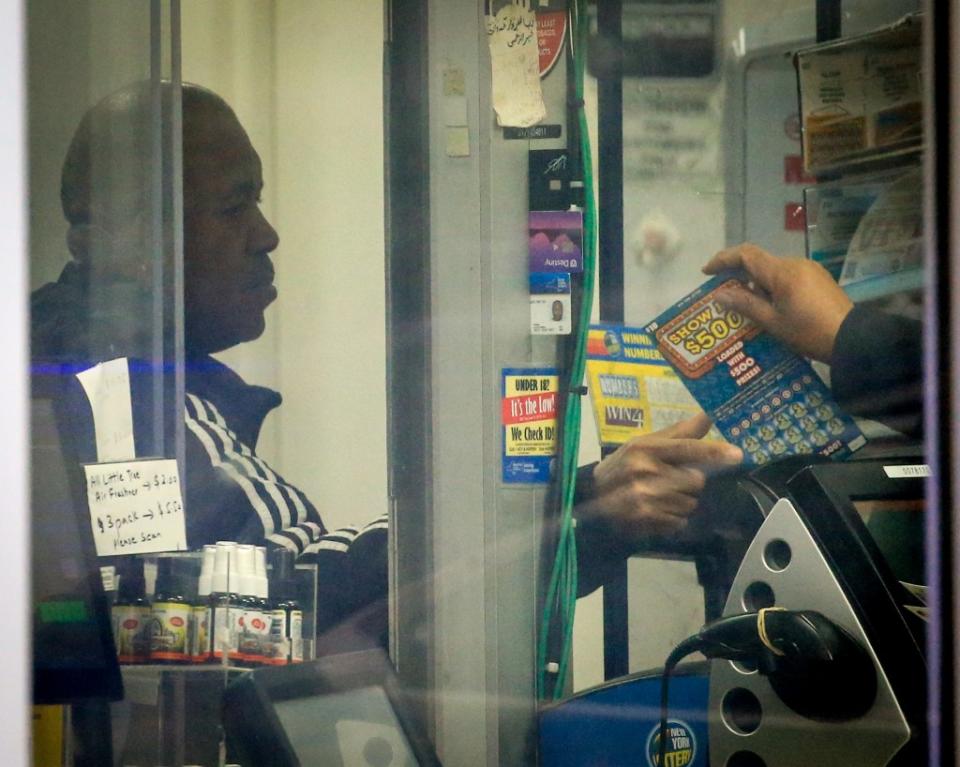 Wayne Murray often drops hundreds of dollars on tickets every day, former convenient store clerk Hassan Nabil told the Post. Probe-Media for NY Post