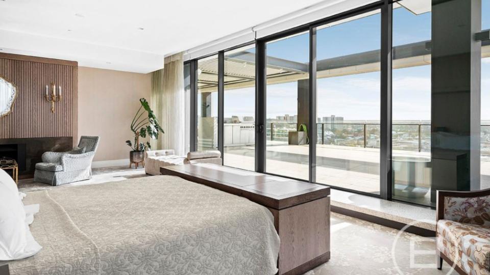 This 150 Clarendon apartment could smash state records. Image: Whitefox